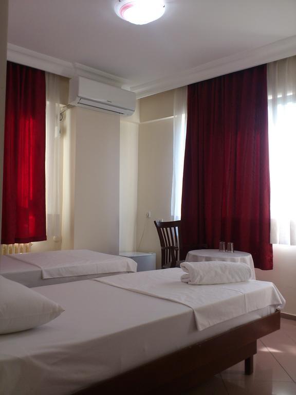Nice Hotel Стамбул Номер фото